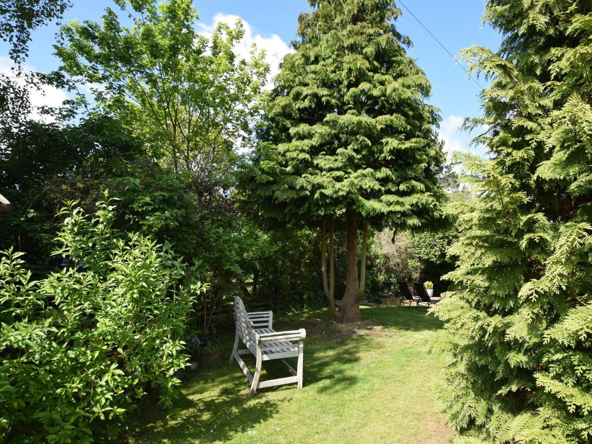 2 Bed In St Neots 62322 Villa Wyboston Exterior photo